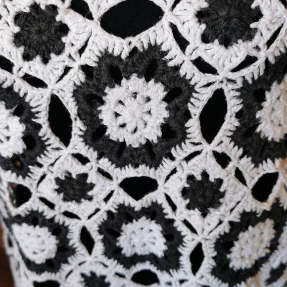 Vintage Black and White crochet sweater. - Picture 2 of 4